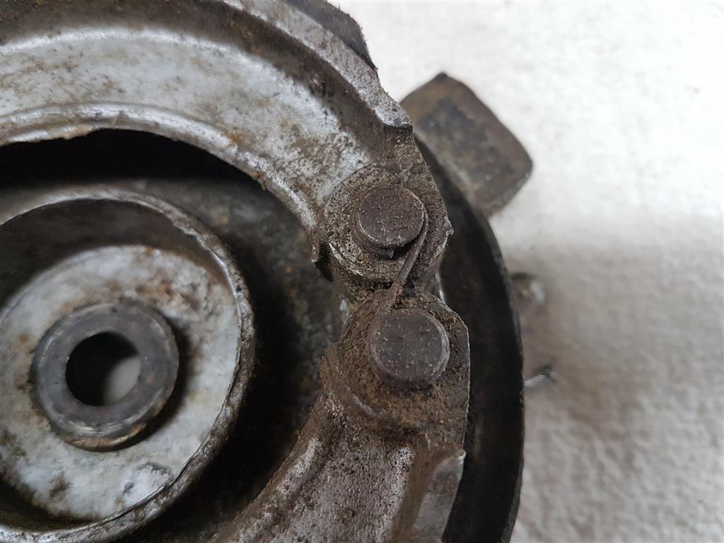 Hub Shell Front Wheel Ducati Cucciolo - Image 11